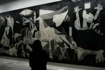 Picassofilm. Picassos berømte maleri Guernica (billedet) skal nu filmatiseres. Den kunstuddannede engelske filminstruktør Peter Greenaway er manden bag projektet. 
