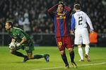 Trær. Messi tager sig til hovedet efter en misbrugt chance. 