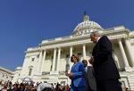 Hvidt. Senatet på Capitol Hill i Washington bliver befolket af hvide politikere til januar. Ingen afroamerikanere. 