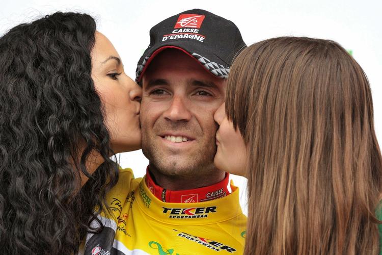 dopet. Der bliver ikke mulighed for at opleve kysseseancer efter cykel-sejre for Alejandro Valverde igen før 2012. Arkivfoto. 