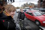 Tryghed. Stærekasser vil få bilisterne til at sænke farten i København, mener Ditte (i forgrunden) og Birgit Ekdahl. 