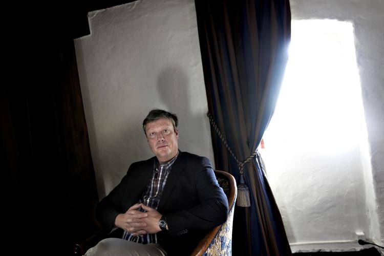 Succes. Jonas Jonassons roman er solgt til udgivelse i 15 lande og solgt i 400.000 eksemplarer alene i Sverige. 