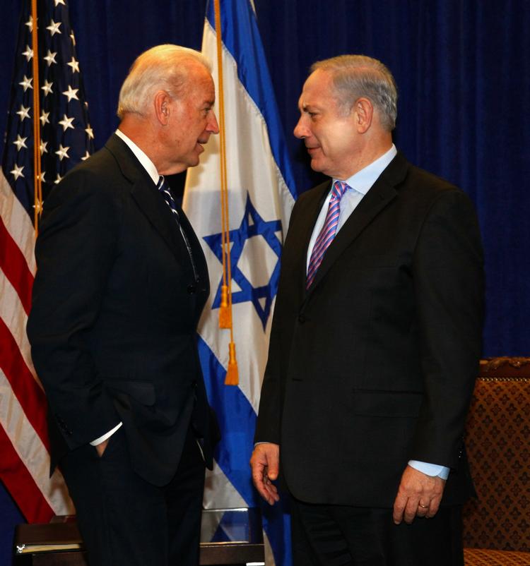 Dialog. USA's vicepræsident, Joe Biden, og Israels premierminister Benjamin Netanyahu mødtes i New Orleans i går. 