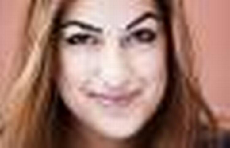 Smil. Jeg er ked af at sige det, men det er over halvdelen af mændene med min egen baggrund, der misforstår et smil, skriver Negin Bazrafkan. 
