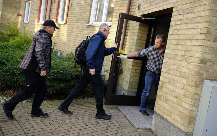 Tæt. Svensk politi har været særdeles tæt på den mistænkte snigskytte i de sidste to uger, da de har haft adgang til lejlighed tæt på den 38-årige anholdte. 