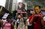 Frihed. I blandt andet Hong Kong har der været flere demonstrationer til fordel for den fængslede systemkritiker og Nobelprisvinder Liu Xiaobo. 