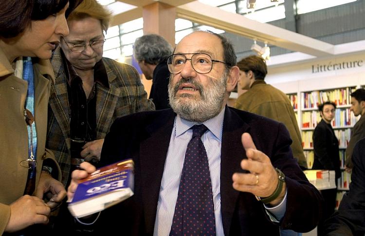 Succes. Den italienske forfatter Umberto Eco udgiver til oktober en ny roman, der forhåbentligt kan gentage succes fra 'Rosens navn'. 