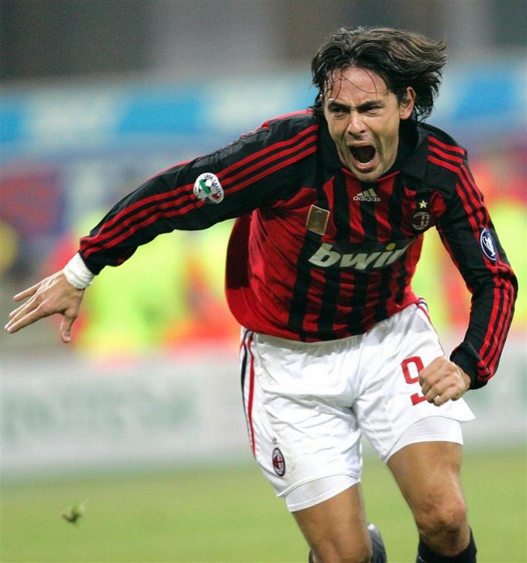 klassisk. Filippo Inzaghi er rigtig god til at fejre sine scoringer. 