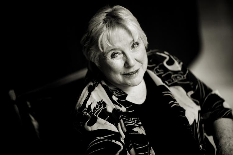 Hæderkronet. Britiske Fay Weldon er blandt de mest prominente udenlandske forfattere på årets BogForum. 