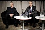 Finanser. Danske Banks ordførende direktør Peter Straarup (th) og Nationalbankdirektør Nils Bernstein diskuterede finanskrisen i Politiken. 