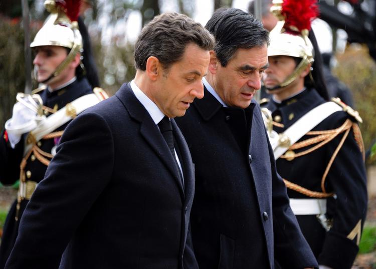 ROKADE. Præsident Nicolas Sarkozy med ministerpræsident Francois Fillon, der fortsætter i embedet efter regeringsrokade. 