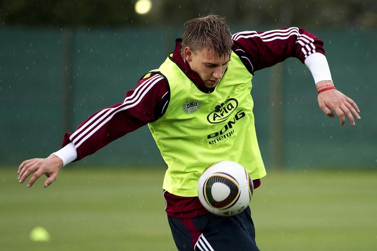 Afbud. Danmark får ikke glæde af Nicklas Bendtner, når Tjekkiet gæster Århus på onsdag. 