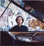 To forskellige Chopin-eksperter spillede i sidste uge i København. Den ene (Eugen Indjic) spillede Chopin på den gammeldags og smukke måde. Den anden (Jean-Marc Luisada (billedet)) spillede desværre skrækkeligt og med masser af fejl. 