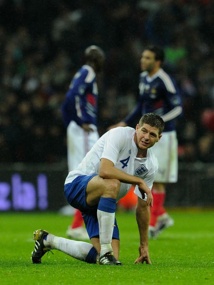 nøglespiller. Både England og Liverpool har svært ved at undvære Steven Gerrard, der altid bidrager med en solig fighterindsats og ofte også et mål eller to. 