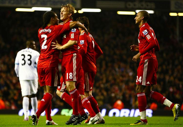 Sejr. Dirk Kuyt (nr. 18) var blandt målscorerne, da Liverpool sikkert slog West Ham hjemme på Anfield. 