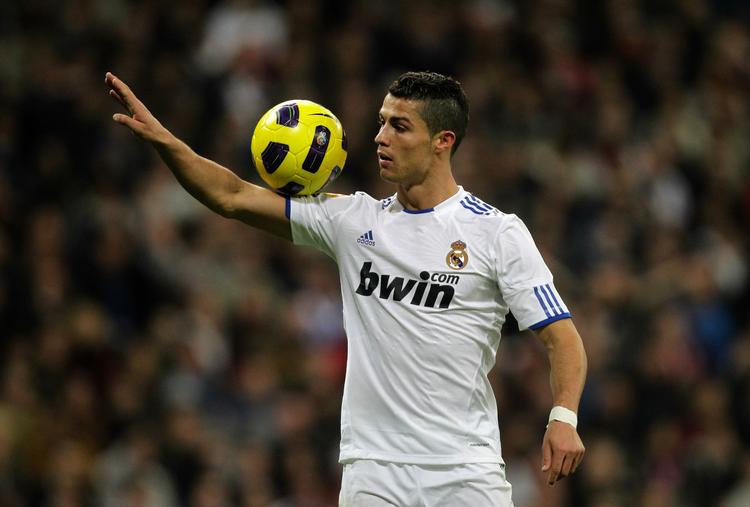 topscorer. Ronaldo og Messi mødes i direkte duel om otte dage. 
