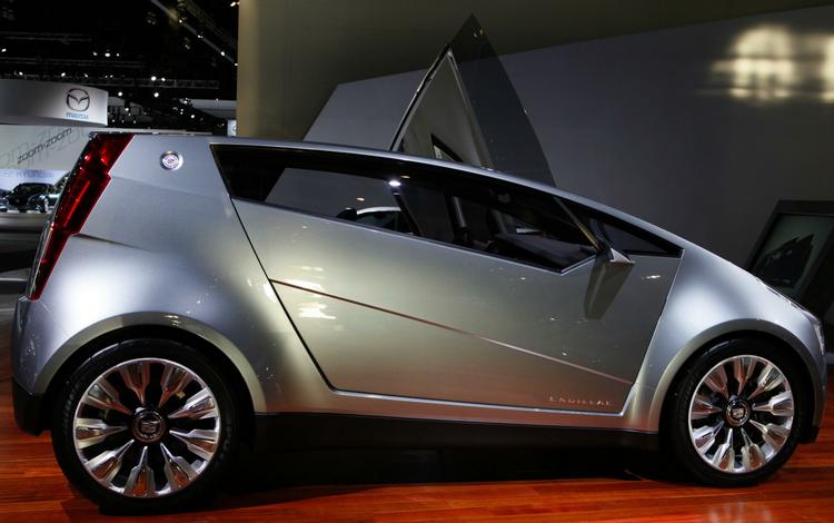 outreret. Cadillac Urban Luxury Concept er skarp og kantet, helt i stil med mærkets designsprog. 