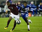 Nærkamp. Colorado Rapids-spilleren Anthony Wallace (t.v.) trak det længste står mod Martin Chavez og Dallas. 