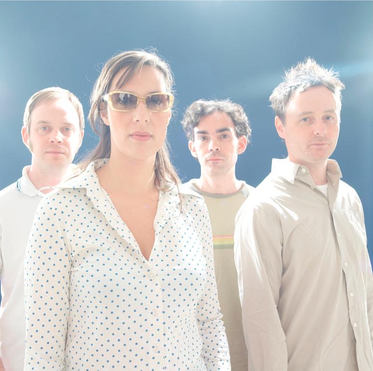 Engelske Stereolab har i 20 år sat deres diskrete fingeraftryk i den blødt eksperimenterende ende af popmusikken. 