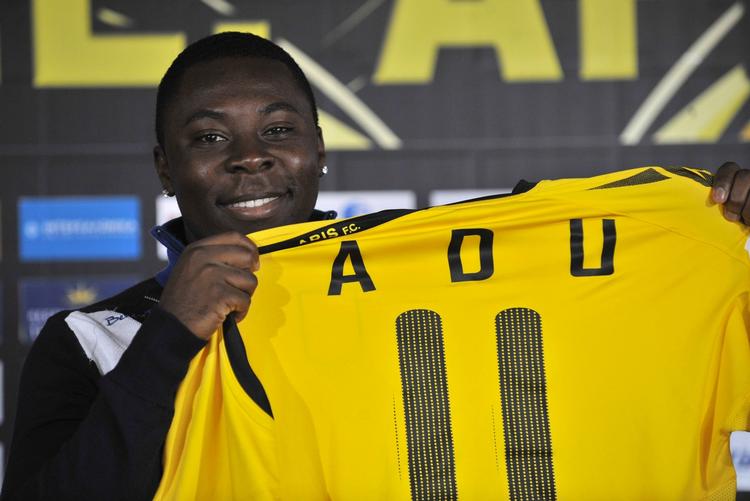 stjernefrø. Freddy Adu har senest spillet på en lejeaftale i Grækenland for Aris. Tidligere har Benfica haft ham udlejet til Monaco og Belenenses i Portugal. 