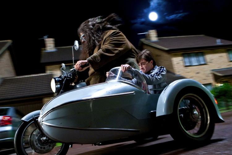 Fart. Den nye Harry Potter sælger rekordhøjt. 