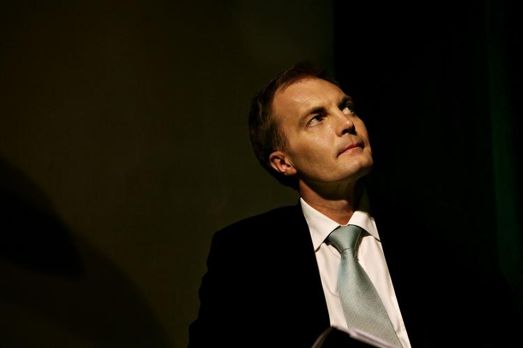 FORSVAR. Peter Skaarup (DF) står ved lovvedtagelser trods konservativ bekymring. 