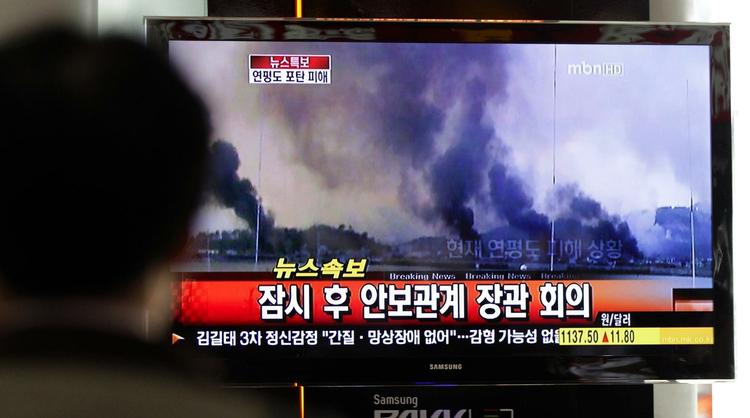 Angreb. Ifølge Sydkorea affyrede Nordkorea mindst 200 granater ved angrebet her til eftermiddag lokal tid. 
