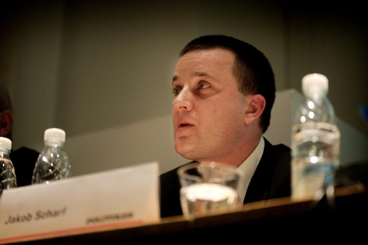 Advarsel. PET's chef Jakob Scharf siger, at der er fornyede terrortrusler mod Danmark. 