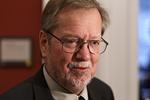 Minister. »Hvis ikke de udsender filmen, så skal de sende pengene tilbage, for de har jo fået pengene for at bringe programmer på de private kanaler fra public service-puljen«, siger Per Stig Møller.. 