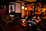 iby_caferetro_12-12_305229a