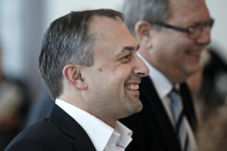 Nikkedukke? KL's chefforhandler Michael Ziegler mener godt, at han kan styre fra af indblandingen fra Christiansborg ved forhandlingerne om nye overenskomster i kommunerne. 