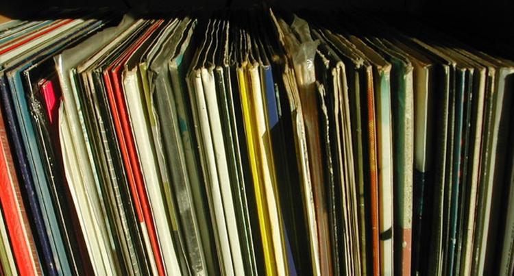 Vinyl_-Jonathan-Morton_iSto