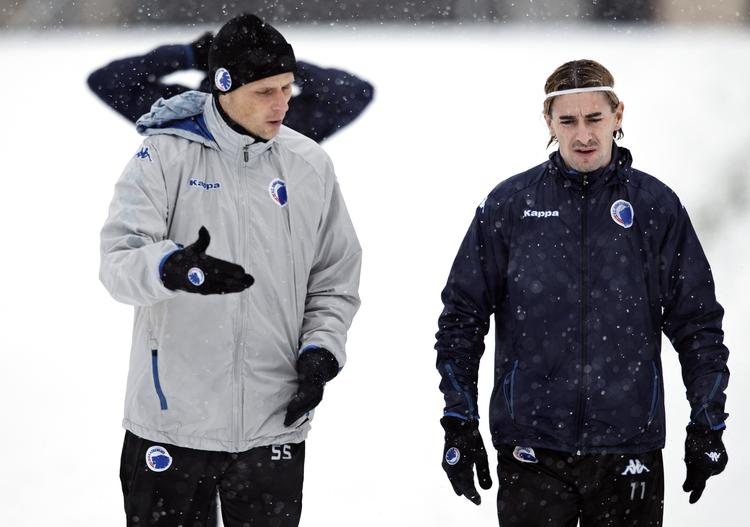 Kuldefordel. FCK's brasilianer Cesar Santin bryder sig ikke om vinterkulden, men den kan blive en fordel i opgøret mod Panathinaikos, mener træner Ståle Solbakken. 