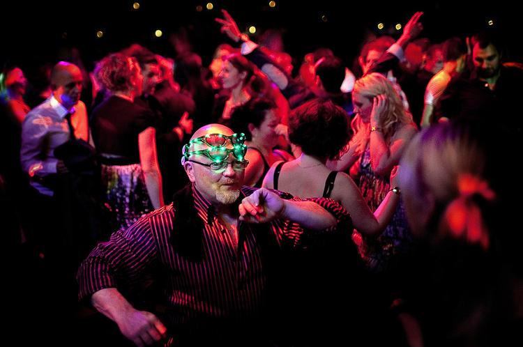 Politiken har været til dinnershow hos Wallmans, et svensk underholdningsimperium, som har været en fast del af Cirkusbygningen i snart syv år. 
