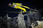 svævende. Andreas Kofler på vej mod sejren i skihop i Finland. 