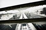 Ryddet. Sneen er væk fra motorvejene takket være intensiv rydning, men det fyger, advarer Vejdirektoratet. 