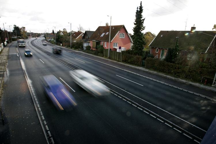 LARM. Nu vil Københavns Kommune ifølge en nu handlingsplan gøre noget ved støjen fra trafikken. Boliger og børneinstitutioner skal beskyttes mod for høje lydtryk. 
