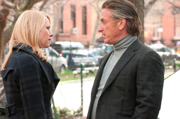 Naomi Watts og Sean Penn gør det fremrgende som et hårdt prøvet ægtepar i filmen 'Fair Game', der er baseret på virkelige hændelser. 