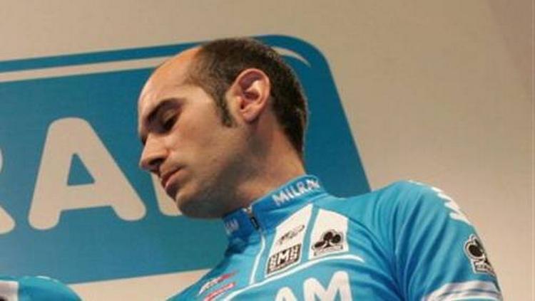 slut. Efter ti sæsoner som professionel indstillede den 34-årige spanier  karrieren for et års tid siden. 