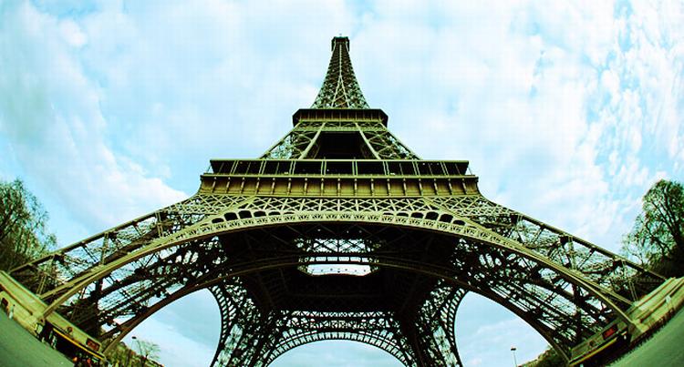 PARIS. Fremover bliver det nemmere for jyderne at tage en smuttur til byernes by. 