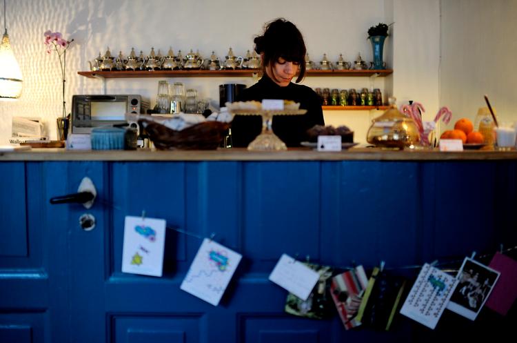 Teteria er et lille tehus uden køkken, men er man lækkersulten, går man ikke forgæves. Foto: Peter Hove Olesen