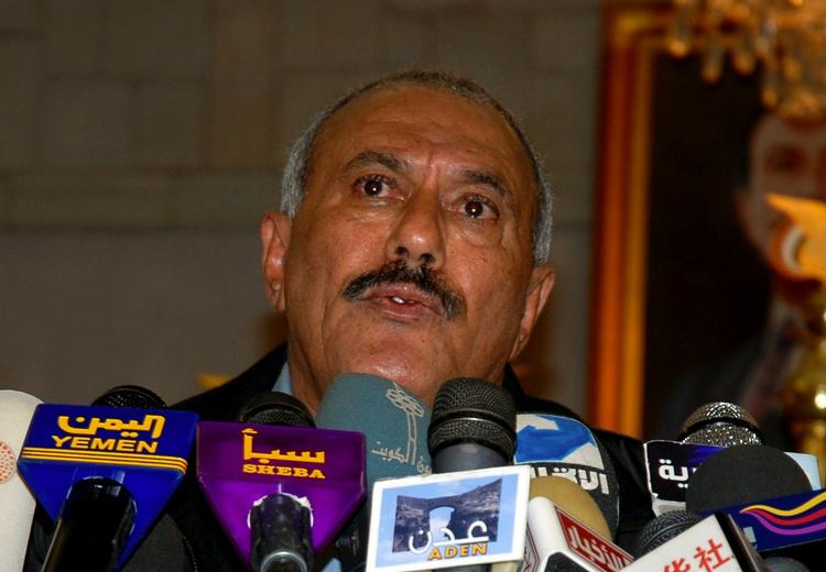 Storpolitik. Yemens præsident  Ali Abdullah Saleh siger et udadtil og noget andet bag de lukkede døre. 