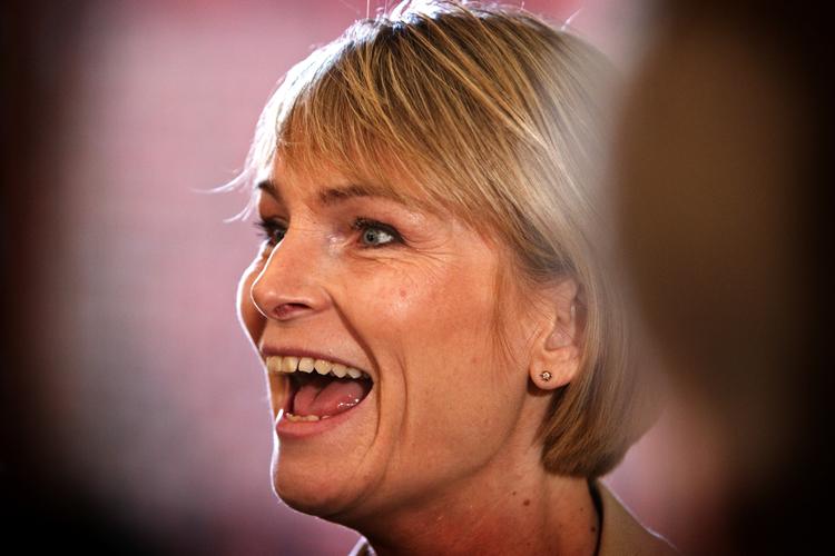 Folkeskolen. »Jeg tror altså ikke på, at vi ved at højne et kreativt fag løfter hele folkeskolen«, udtaler Tina Nedergaard. Bjørn Bredal kunne ikke være mere uenig. 