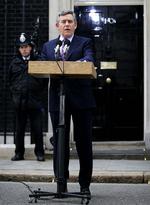 Nedtur. Labour-leder Gordon Brown måtte tidligere på året forlade Downing Street  10 efter et katastrofalt valg for hans parti. 