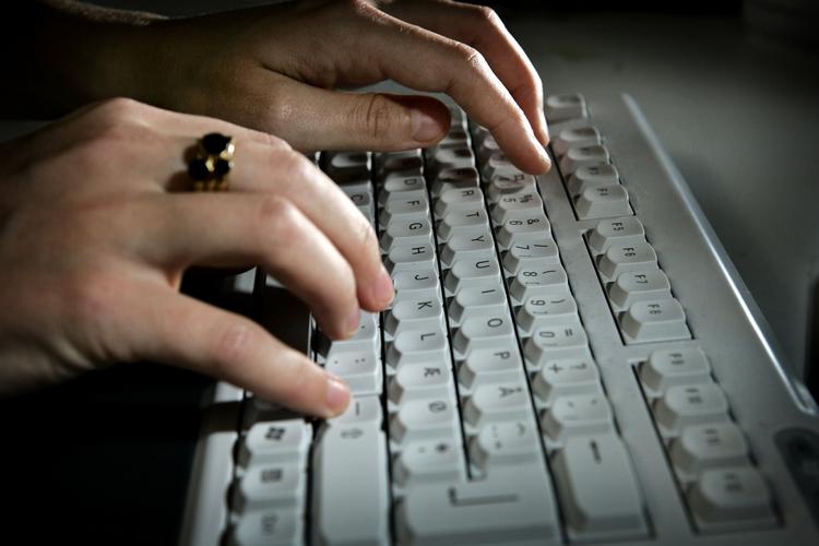 Gevinst. Masser af email-henvendelser og telefonopringninger. Det er den præmier, du højst sandsynligt får ud af at deltage i konkurrencer på nettet. 