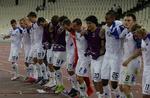 sejrsdans. Sidst de to hold mødtes, blev der anledning til en fællesdans for FCK'erne efter en flot sejr i Athen. 