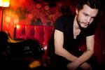 The Tallest Man On Earth har oplevet en langsom succes efter opskriften mand &amp; guitar. For nylig spillede han en udsolgt koncert i Vega. Til sommer kan han opleves på Roskilde Festival. 