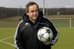 hård. Platini kalder Nicolas Anelka og de andre udelukkede landsholdsspillere for idioter. 