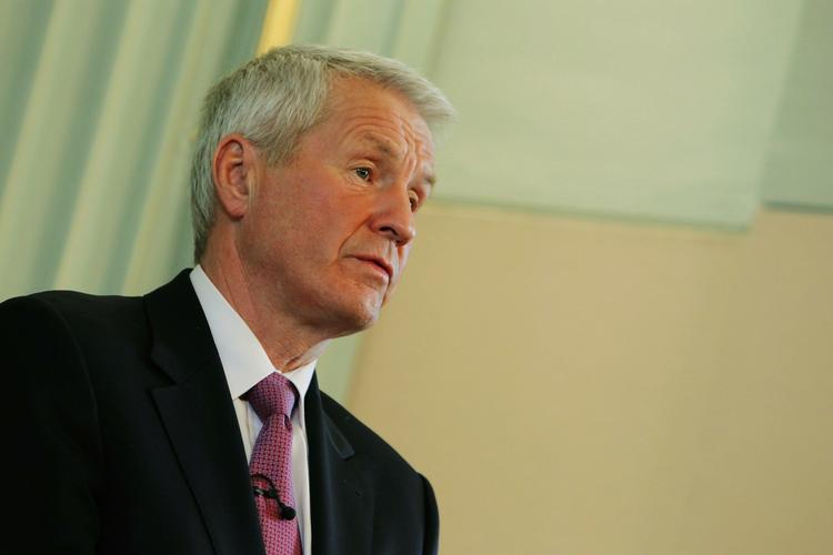 Solooptræden. Formanden for priskomiteen, Thorbjørn Jagland, mødte pressen uden Nobelfestens hovedattraktion - vinderen af Fredsprisen Liu Xiaobo. 