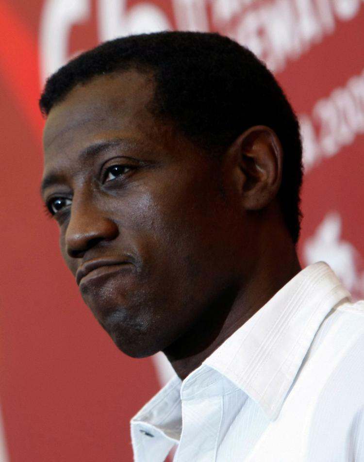 Skat. Wesley Snipes indtog i går sin plads i et fængsel i Pennsylvania, hvor han skal sidde i tre år. 